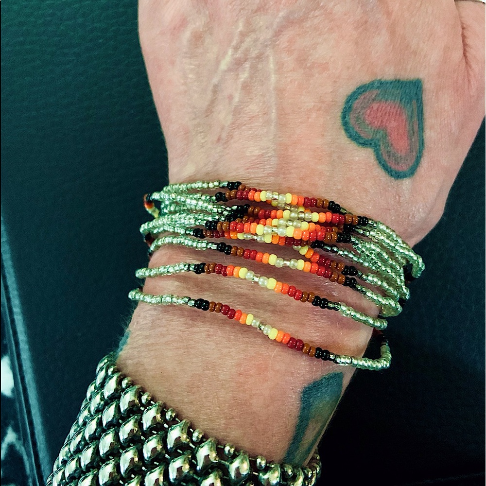 Chan Luu Multicolor multi-strand stretch seed bead bracelet